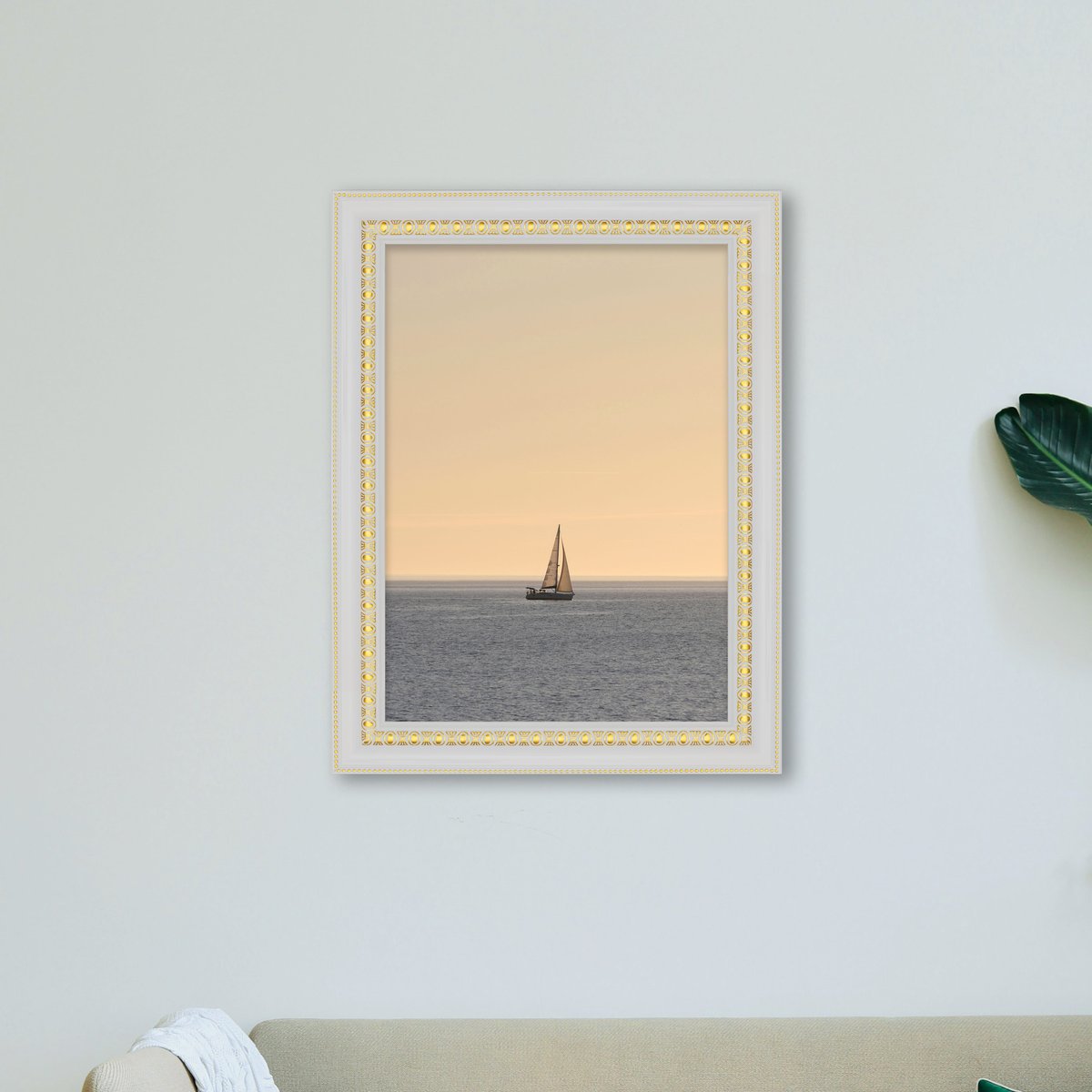 White Gold Medallion Frame FW 464 - View 1