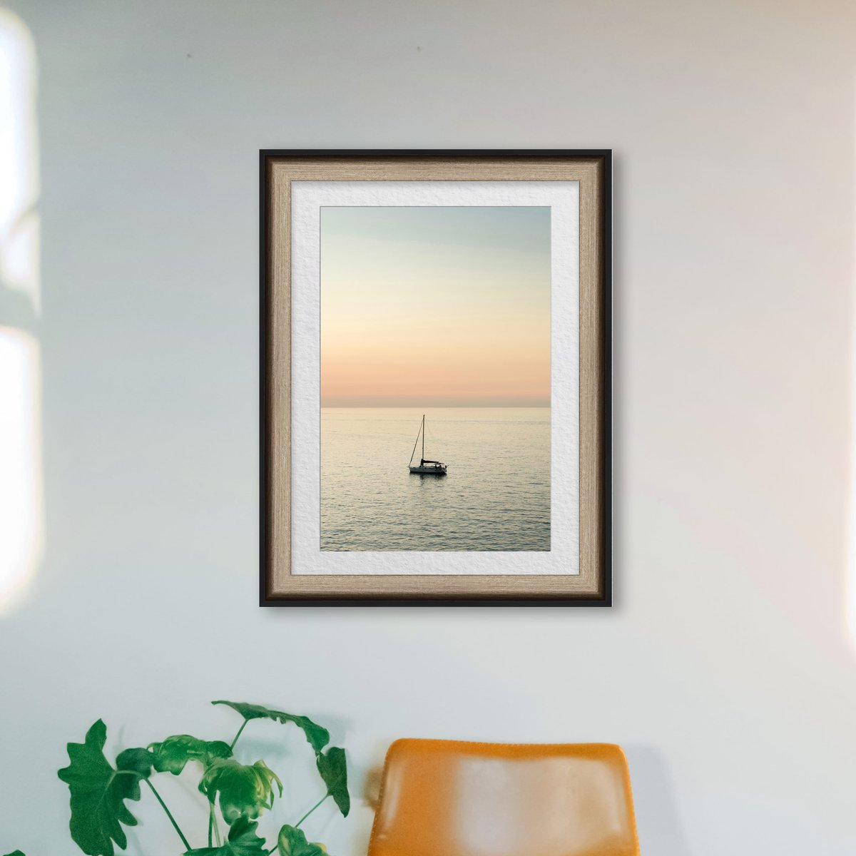 Natural Wood Black-Edge Mat Frame FW 520 - View 3